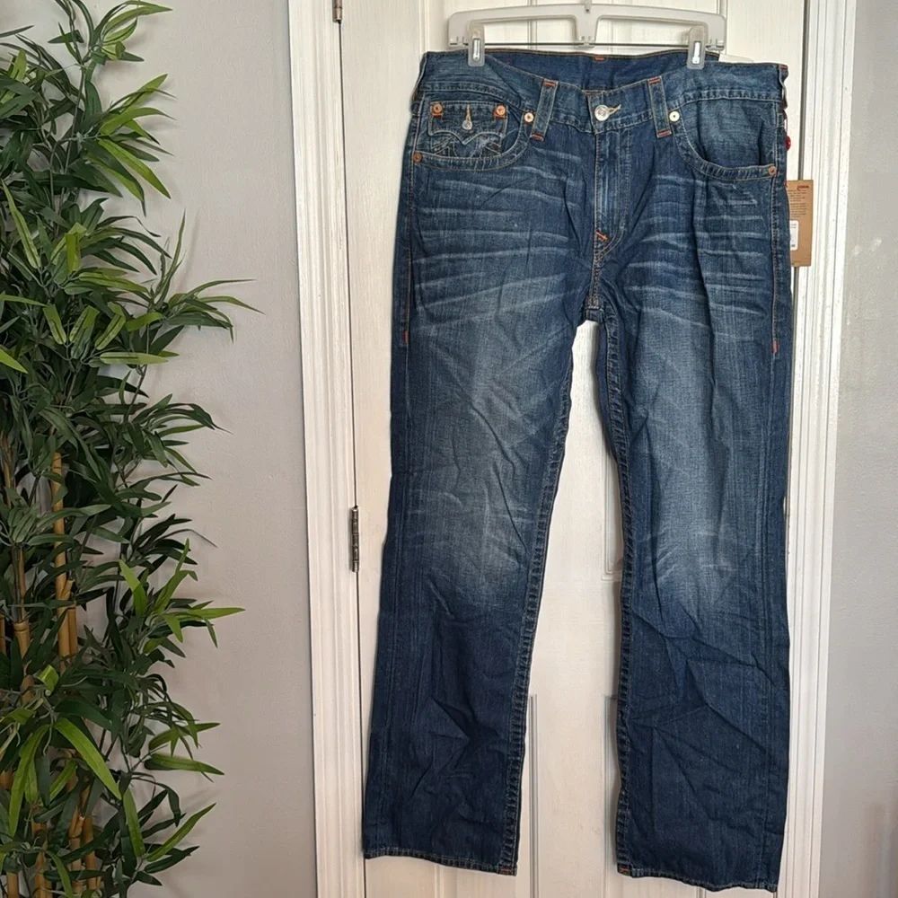 True Religion Straight denim jeans NWT 38